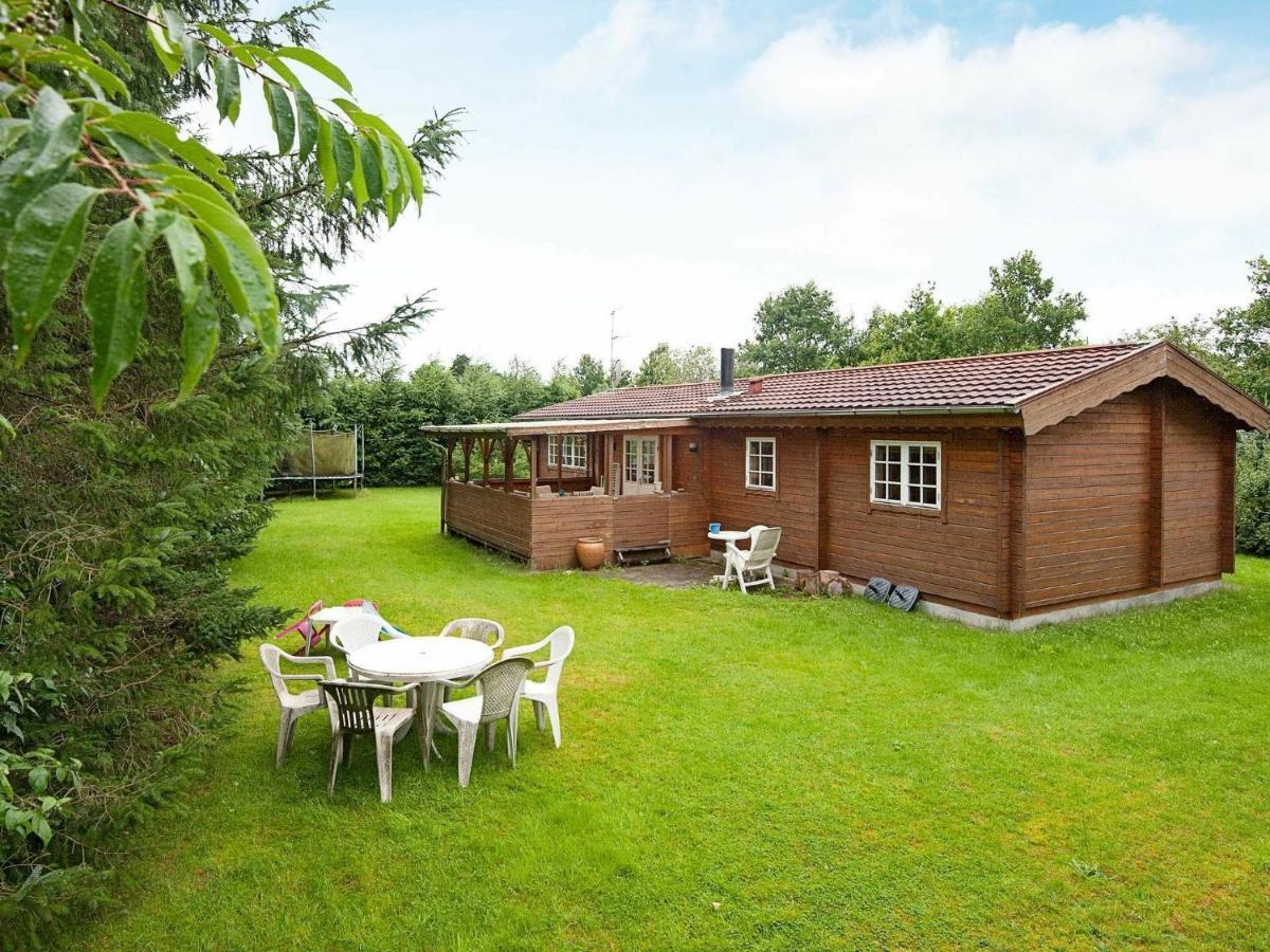 6 Person Holiday Home In F Rvang Fårvang Екстериор снимка